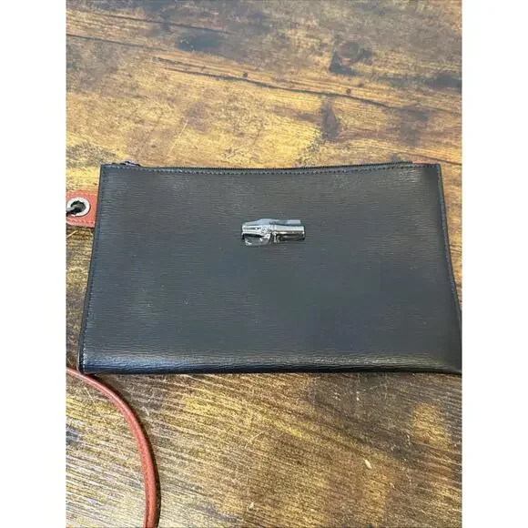 Longchamp Roseau Flat Zippered Wristlet Clutch — Black/Brown Leather — NEW! - Picture 2 of 9